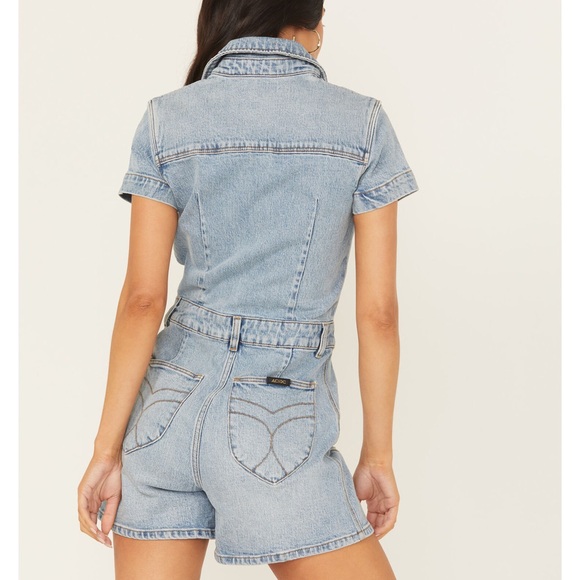 ROLLA'S X AC/DC LIGHT WASH LIGHTENING SHORT SLEEVE DENIM ROMPER NWT M /10 - Picture 3 of 6